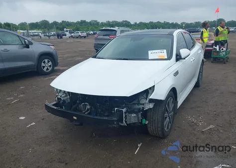 2019 Kia Optima Ex z USA, uszkodzony, nr VIN 5XXGU4L19KG344359